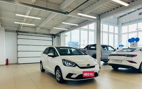 Honda Fit, 2020 год, 1 639 000 рублей, 8 фотография