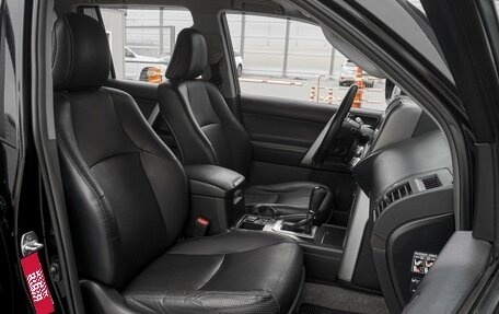 Toyota Land Cruiser Prado 150 рестайлинг 2, 2012 год, 2 999 000 рублей, 8 фотография