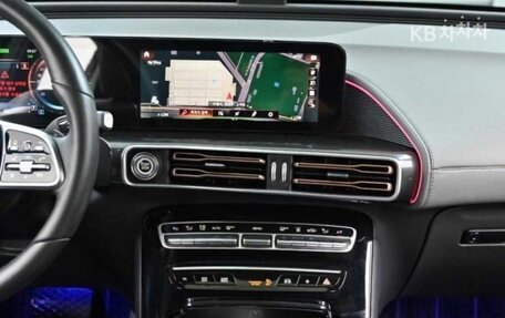 Mercedes-Benz EQC, 2022 год, 2 990 000 рублей, 9 фотография