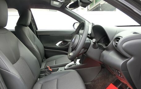 Toyota Yaris Cross, 2022 год, 1 405 000 рублей, 17 фотография