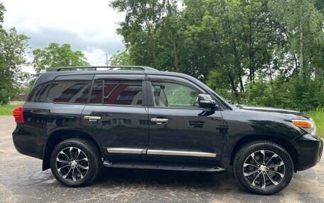 Toyota Land Cruiser 200, 2014 год, 4 999 990 рублей, 2 фотография