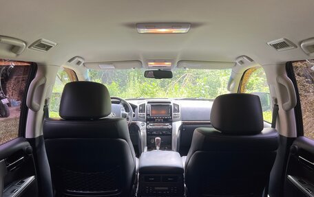 Toyota Land Cruiser 200, 2012 год, 4 800 000 рублей, 3 фотография