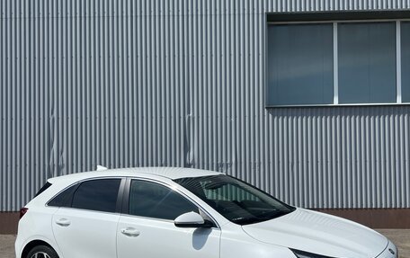 KIA cee'd III, 2019 год, 2 000 000 рублей, 2 фотография