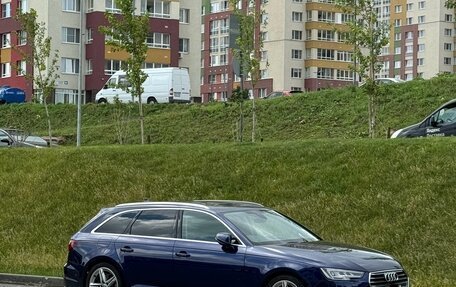 Audi A4, 2019 год, 2 100 000 рублей, 4 фотография