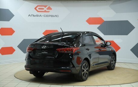 Hyundai Solaris II рестайлинг, 2021 год, 1 530 000 рублей, 5 фотография