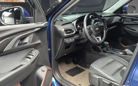 Chevrolet TrailBlazer, 2022 год, 1 360 000 рублей, 8 фотография