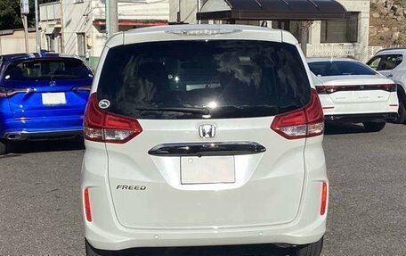Honda Freed II, 2022 год, 1 237 000 рублей, 4 фотография