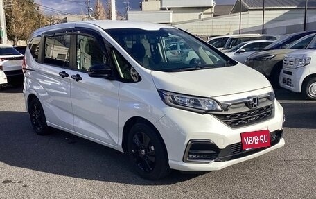 Honda Freed II, 2022 год, 1 237 000 рублей, 7 фотография