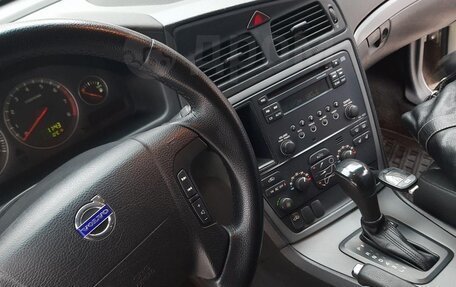 Volvo V70 III рестайлинг, 2006 год, 750 000 рублей, 6 фотография