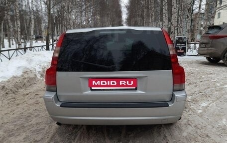 Volvo V70 III рестайлинг, 2006 год, 750 000 рублей, 2 фотография
