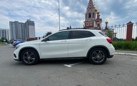 Mercedes-Benz GLA, 2015 год, 1 980 000 рублей, 3 фотография