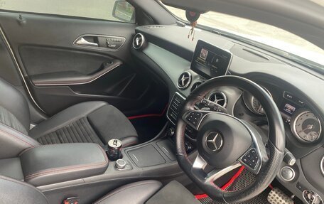 Mercedes-Benz GLA, 2015 год, 1 980 000 рублей, 9 фотография