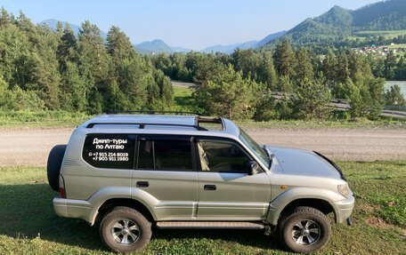 Toyota Land Cruiser Prado 90 рестайлинг, 2001 год, 1 500 000 рублей, 3 фотография