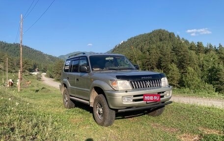 Toyota Land Cruiser Prado 90 рестайлинг, 2001 год, 1 500 000 рублей, 2 фотография