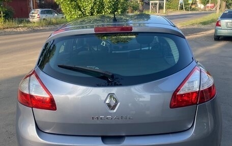 Renault Megane III, 2010 год, 700 000 рублей, 3 фотография