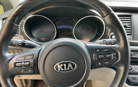KIA Carnival III, 2019 год, 2 900 000 рублей, 10 фотография