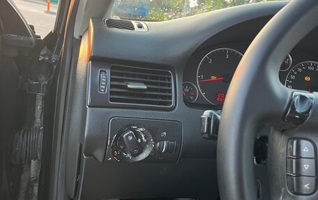 Audi A6, 2003 год, 650 000 рублей, 21 фотография
