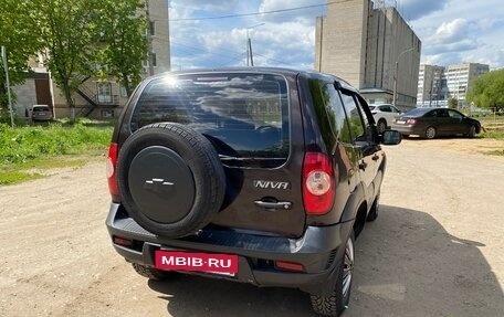 Chevrolet Niva I рестайлинг, 2009 год, 445 000 рублей, 9 фотография