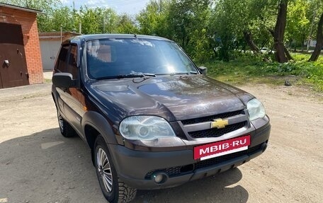 Chevrolet Niva I рестайлинг, 2009 год, 445 000 рублей, 3 фотография