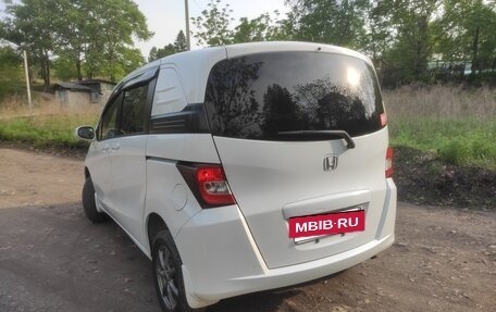 Honda Freed I, 2013 год, 1 100 000 рублей, 3 фотография