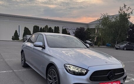 Mercedes-Benz E-Класс, 2021 год, 4 950 000 рублей, 3 фотография