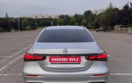 Mercedes-Benz E-Класс, 2021 год, 4 950 000 рублей, 6 фотография
