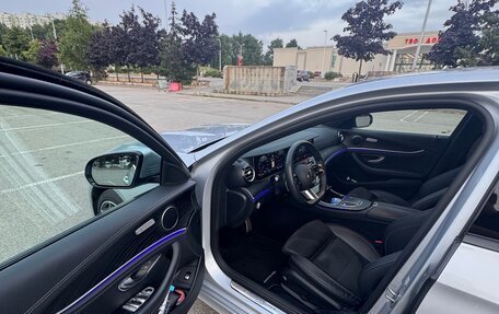 Mercedes-Benz E-Класс, 2021 год, 4 950 000 рублей, 8 фотография
