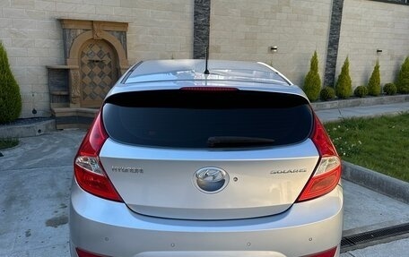Hyundai Solaris II рестайлинг, 2012 год, 990 000 рублей, 8 фотография
