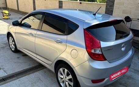 Hyundai Solaris II рестайлинг, 2012 год, 990 000 рублей, 9 фотография