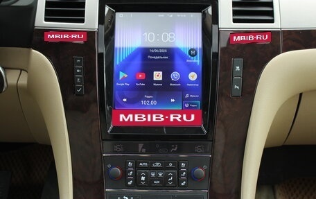 Cadillac Escalade III, 2010 год, 2 080 000 рублей, 7 фотография