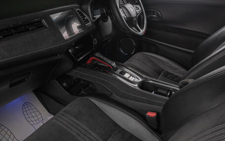 Honda Vezel, 2018 год, 1 899 000 рублей, 16 фотография