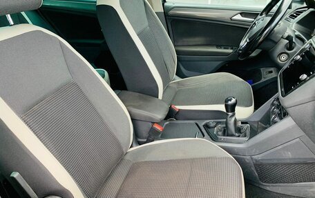 Volkswagen Tiguan II, 2019 год, 2 246 000 рублей, 9 фотография