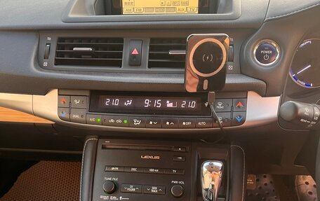 Lexus CT I рестайлинг, 2011 год, 1 390 000 рублей, 9 фотография