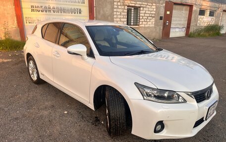 Lexus CT I рестайлинг, 2011 год, 1 390 000 рублей, 3 фотография