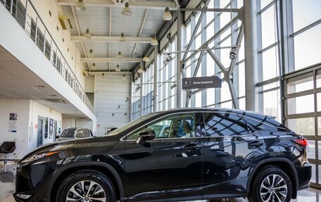 Lexus RX IV рестайлинг, 2020 год, 4 998 000 рублей, 4 фотография