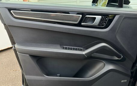 Porsche Cayenne III, 2021 год, 11 600 000 рублей, 22 фотография