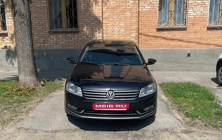 Volkswagen Passat B7, 2011 год, 1 250 000 рублей, 2 фотография