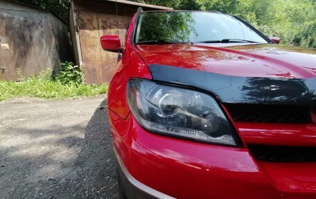Mitsubishi Outlander III рестайлинг 3, 2002 год, 700 000 рублей, 4 фотография