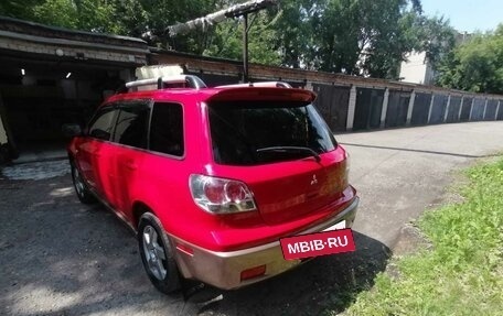Mitsubishi Outlander III рестайлинг 3, 2002 год, 700 000 рублей, 6 фотография
