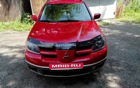 Mitsubishi Outlander III рестайлинг 3, 2002 год, 700 000 рублей, 9 фотография
