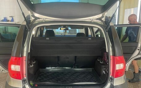 Skoda Yeti I рестайлинг, 2012 год, 860 000 рублей, 3 фотография