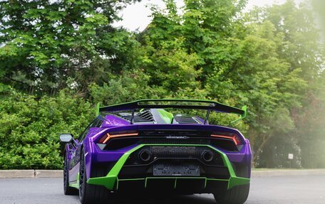 Lamborghini Huracán, 2022 год, 37 000 000 рублей, 8 фотография