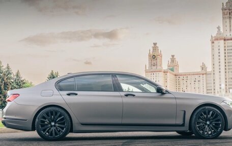 BMW 7 серия, 2021 год, 5 900 000 рублей, 6 фотография