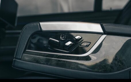 BMW 7 серия, 2021 год, 5 900 000 рублей, 15 фотография