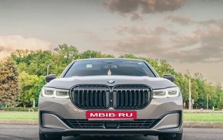 BMW 7 серия, 2021 год, 5 900 000 рублей, 3 фотография