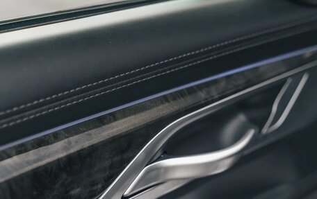 BMW 7 серия, 2021 год, 5 900 000 рублей, 18 фотография