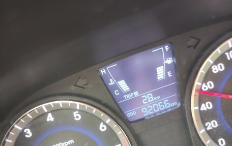 Hyundai Solaris II рестайлинг, 2014 год, 800 000 рублей, 12 фотография