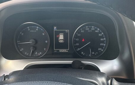 Toyota RAV4, 2018 год, 3 100 000 рублей, 11 фотография