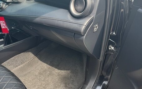 Toyota RAV4, 2018 год, 3 100 000 рублей, 17 фотография