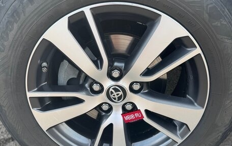 Toyota RAV4, 2018 год, 3 100 000 рублей, 14 фотография